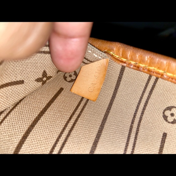 SOLD Louis Vuitton Neverfull MM Monogram - Picture 7 of 8